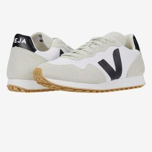 Veja SDU Rec Cream and Black Women's Sneakers
